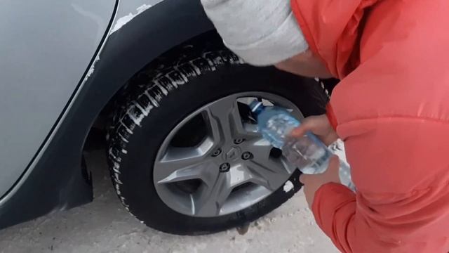 Что делать если примёрзли задние колодки после мойки?? смотреть онлайн