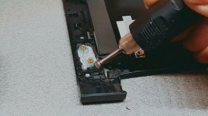 Ремонт корпуса и петель ноутбука MSI