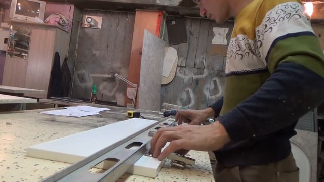 Белоснежная кухня из пластика без ручек смотреть онлайн