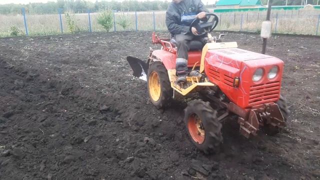 вспашка кмз 012 смотреть онлайн