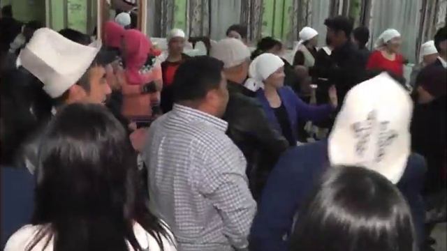 Ноокат 26 02 2016 Канатбек и Айкокул. Кашкалдак айылы кафе 1 смотреть онлайн