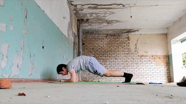 Супер пресс в любом месте (мощные упражнения где угодно) смотреть онлайн