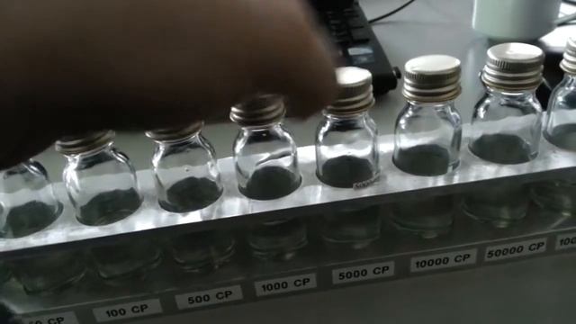 Определение вязкости жидкости (еденица измерения - сантипуаз) смотреть онлайн