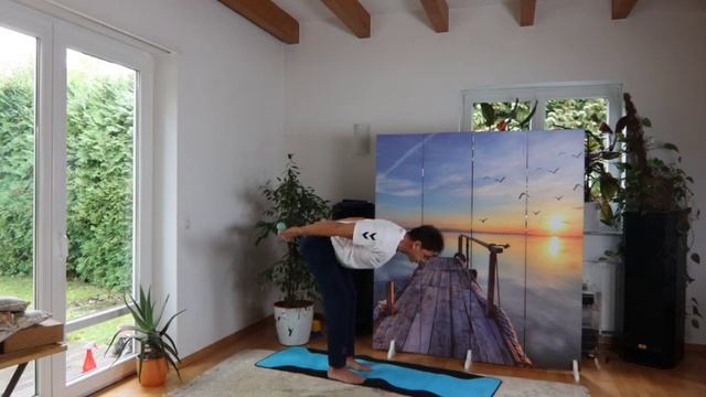 Комплекс упражнений с гантелями 50+ 60+ смотреть онлайн