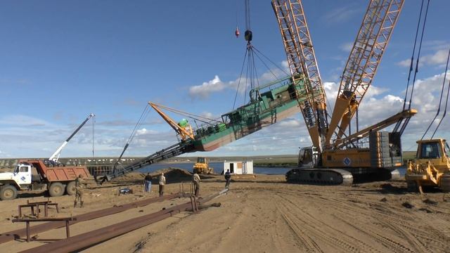 Земснаряд ЛС 27 М 1400/40 ЛАГУНА смотреть онлайн