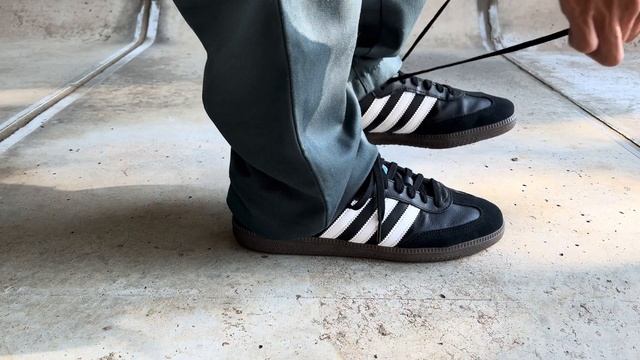 【adidas / アディダス】SAMBA OG クラシックな一足　ON FEET смотреть онлайн