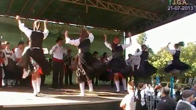 Felgueiras: Lindo Manuel, Linda Margarida (Rancho Folclórico da Balança) смотреть онлайн