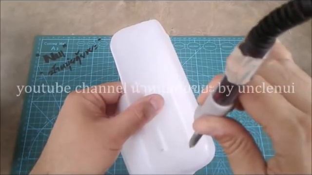 DIYชั้นแขวนในห้องน้ำ จากแกลอนพลาสติก♻️ diy in the bathroom by unclenui смотреть онлайн