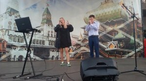 Снег. Дуэт Ксения и Иоанн Грищенко.