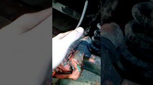 Стук сзади  справа Хендай  Элантра j4