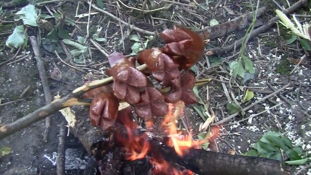 Хата мазанка . Чистка території та перші знахідки . смотреть онлайн