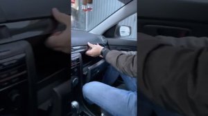 Мигающая подсветка панели приборов Mazda 3 кузов BK