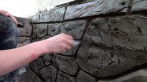 Красивый цоколь. Штукатурка под камень.