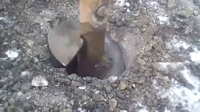 Бурение грунта в Туле машиной для бурения смотреть онлайн