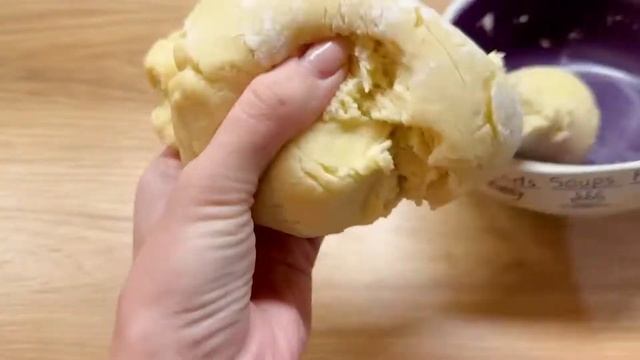 МЯГКИЕ И НЕЖНЫЕ! КАК в ДЕТСТВЕ! Рецепт на все времена! Молочные Коржики смотреть онлайн