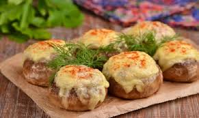 Запеченные шампиньоны фаршированные фаршем под сыром смотреть онлайн