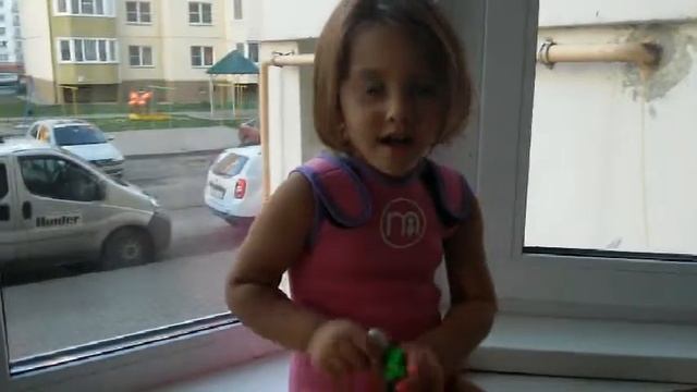 Яркий детский маникюр. Красим ногти смотреть онлайн