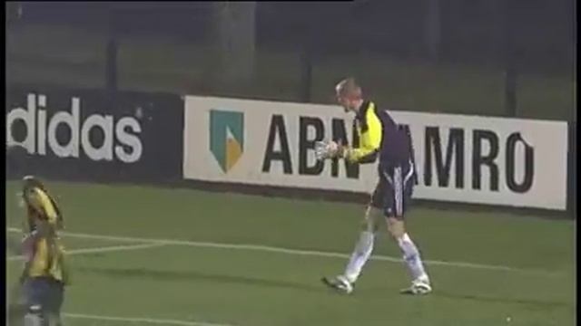 De Ajax Academy Club смотреть онлайн