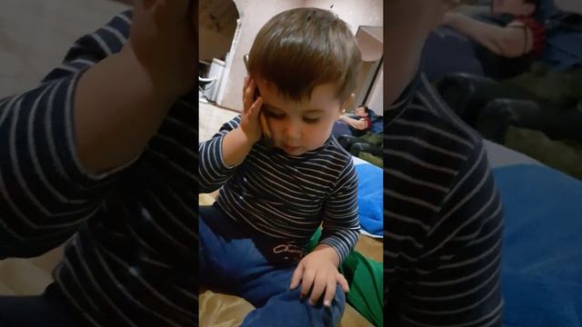 Телефонный разговор. 1.9 месяцев))) смотреть онлайн