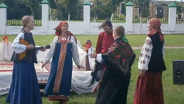 Прялица-кокорица.AVI смотреть онлайн