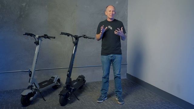GOTRAX Goes Dual Motor! GX1 and GX2 electric scooters - Test and Review смотреть онлайн