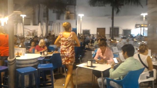 Bar La Trastienda Plaza Kelibia Almuñécar смотреть онлайн