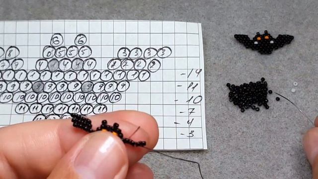 Кажан з бісеру/Bat of beads/Beaded Halloween 2023 смотреть онлайн