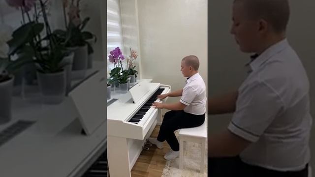 Фортепиано Yiruma - River flows in you /Ли Рума - река в тебе /Шабельский Тимур. смотреть онлайн