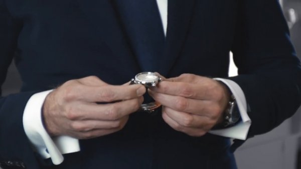 @IWC : Iconic Design of the 1980s ••• LA COLLECTION IWC DA VINCI 2017