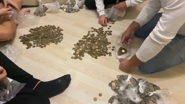 СКОЛЬКО ДЕСЯТОК ПОМЕЩАЕТСЯ В 3-Х ЛИТРОВУЮ БАНКУ? СКОЛЬКО 10-к ПОМЕЩАЕТСЯ В 3-х ЛИТРОВУЮ БАНКУ смотреть онлайн