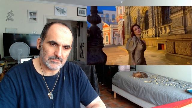 Alisa Supronova - ТЯНЕТ СЕРДЦЕ РУКИ ║ Réaction Française ! смотреть онлайн