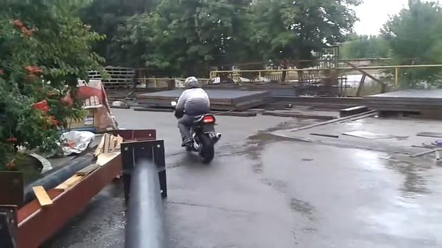 Клиент из Краснодара забирает Honda CBR 919 RR. Без пробега по России. WWW.MOTOBAZA.BIZ смотреть онлайн
