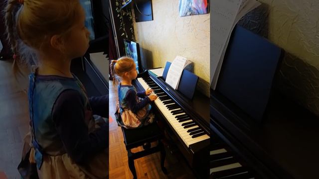 Ula (7 lat) kolędy смотреть онлайн