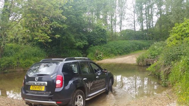 Dacia Duster смотреть онлайн