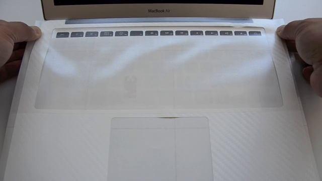 MacBook Air 13" 2nd gen Keyboard Skin Install - White Carbon Fiber by STICKERBOY смотреть онлайн