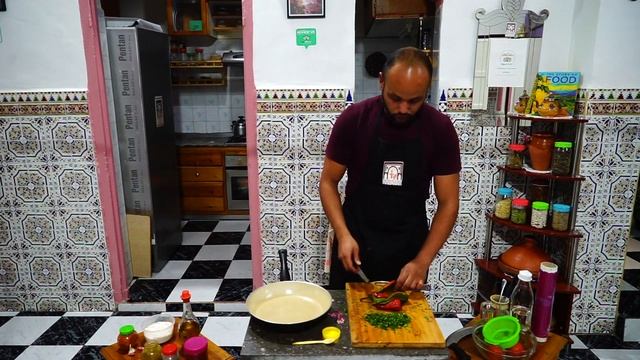 Moroccan Vegetarian Starters Eggplant Zaalouk bell pepper Taktouka زعلوك تكتوكة بالطريقة المغربية смотреть онлайн