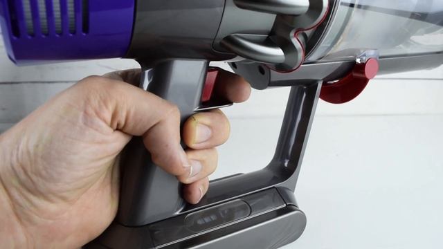 Dyson V10 Battery Replacement? - Dyson Says it Will Last 15 Years!! смотреть онлайн