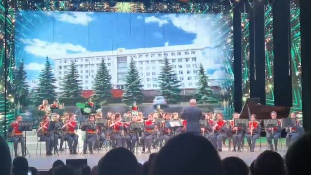 Оразцовый духовой оркестр РГИ им.Г.Альмухаметова смотреть онлайн