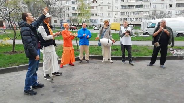 Милость Шри Чайтаньи Махапрабху не имеет границ! Окраины Харькова 24.04.22 (Пасха) смотреть онлайн