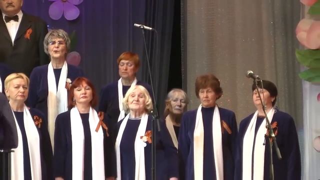 Баллада о старом рояле. Хор ветеранов смотреть онлайн