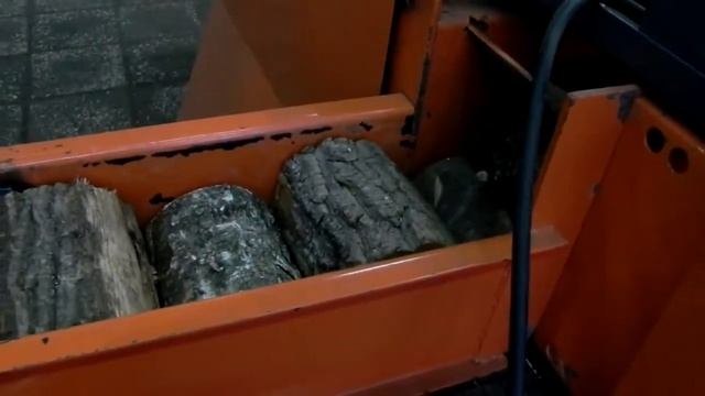 Гидравлическая рубка дров смотреть онлайн