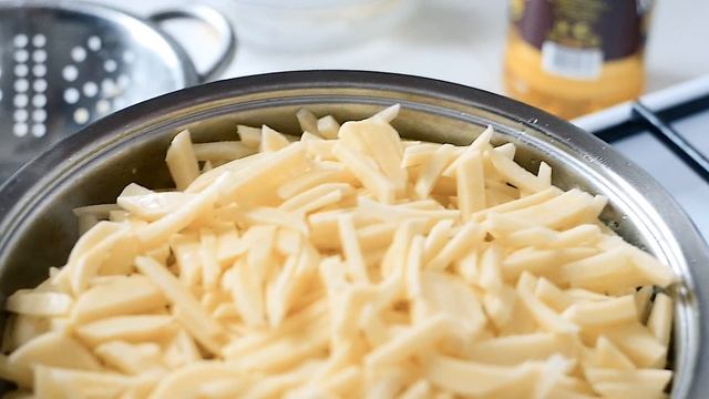 ЖАРЕНАЯ КАРТОШКА по рецепту Парижского Ресторана! Не СМОТРЕТЬ на ГОЛОДНЫЙ ЖЕЛУДОК! смотреть онлайн