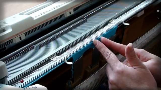 Мастеркласс "Вяжем одиночный мотив" смотреть онлайн