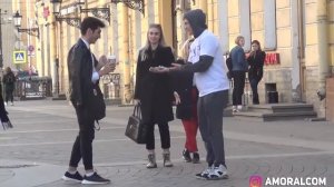 Какаю на улице - ПРАНК / Реакция людей на розыгрыш