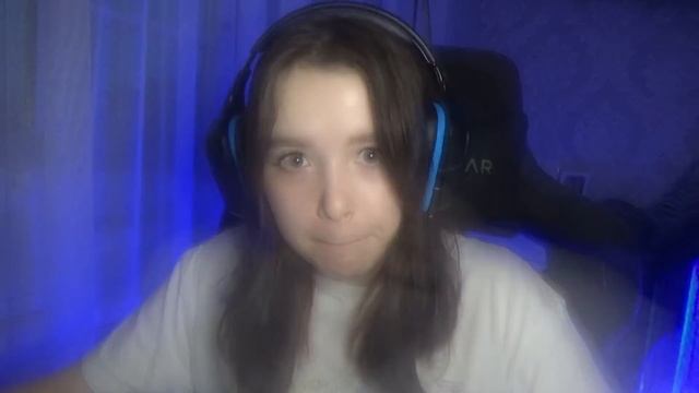 СТЁРЛА ОДЕЖДУ ДЕВУШЕК в КРИНЖОВЫХ МОБИЛЬНЫХ ИГРАХ, которым ПОРА ОСТАНОВИТЬСЯ | Delete One Part смотреть онлайн