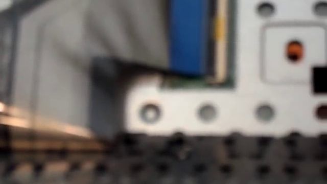 Replacing cooling fan of HP Pavilion G6-2235us - part 1 смотреть онлайн