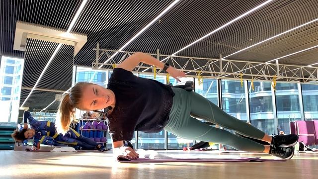 УБРАТЬ ЖИВОТ И БЫСТРО СДЕЛАТЬ РЕЛЬЕФ. СУПЕР ПРЕСС ДОМА И В ЗАЛЕ смотреть онлайн