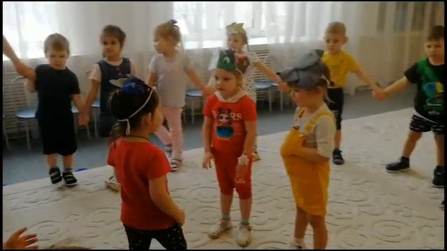 \\Мастер-класс для родителей "Ребенок, музыка и книга "// смотреть онлайн