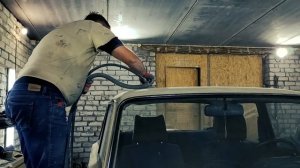 Готовим к окраске жигули ваз 2105. Полная покраска авто в гараже. Часть 1