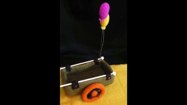 Пони бегает по кругу. Needle felting dolls смотреть онлайн